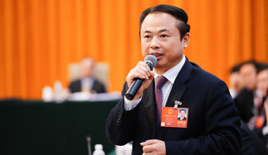 两会季丨今年，，，，，，，张天任代表提交议案4件，，，，，，，聚焦这些方面！